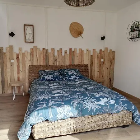 Aux D'estaing Croises, De Montagne Accessible A Tous Ferienhaus