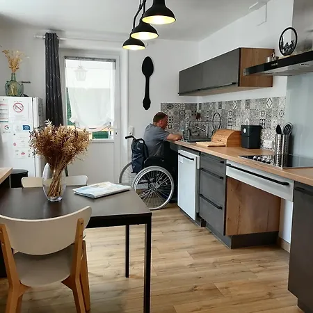 Aux D'estaing Croises, De Montagne Accessible A Tous * Estaing (Hautes-Pyrenees)