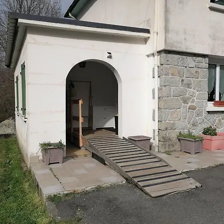 Aux D'estaing Croises, De Montagne Accessible A Tous