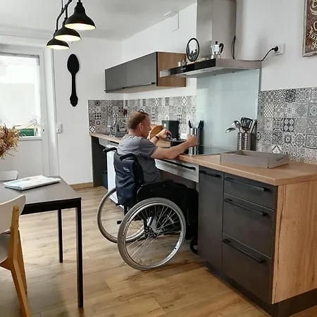 Aux D'estaing Croises, De Montagne Accessible A Tous Holiday home