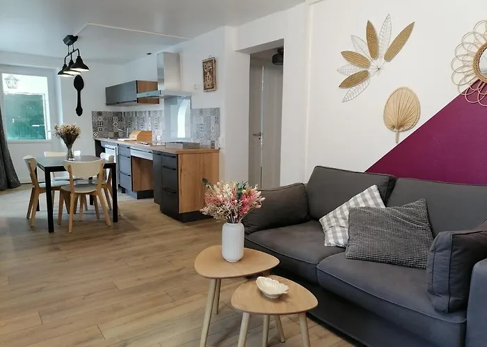 Aux D'estaing Croises, De Montagne Accessible A Tous Prázdninový dům